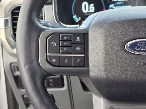 Certified 2022 Ford F150 Lariat w/ Trailer Tow Package image 26