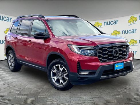 Used 2023 Honda Passport TrailSport image 1