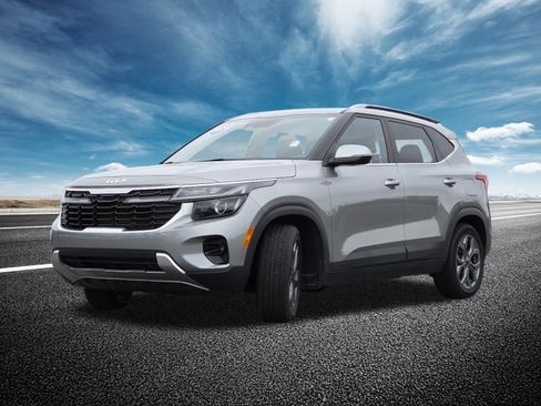 Used 2024 Kia Seltos S image 16