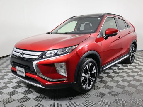 Used 2020 Mitsubishi Eclipse Cross SEL AWD/4WD image 5
