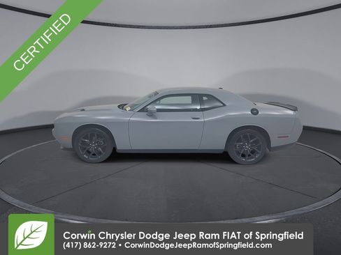Used 2022 Dodge Challenger SXT w/ Blacktop Package image 10