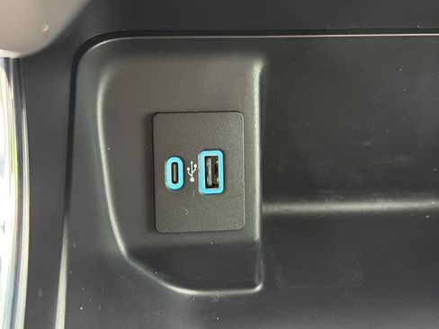Used 2022 Ford F150 XLT w/ Equipment Group 302A High AWD/4WD image 14