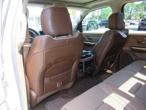 Used 2020 RAM 1500 Limited AWD/4WD image 41