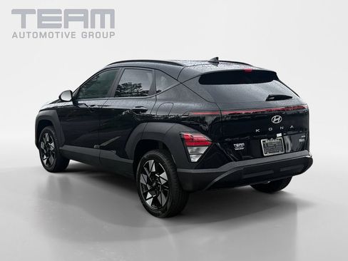 Used 2025 Hyundai Kona SEL AWD/4WD image 5