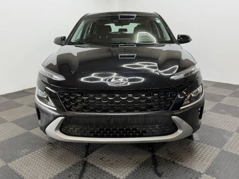 Used 2023 Hyundai Kona SE w/ Cargo Package AWD/4WD image 4