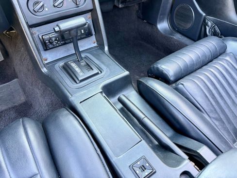 Used 1993 Ford Mustang LX image 57