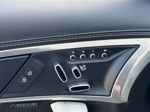 Used 2023 Jaguar F-TYPE Convertible image 22