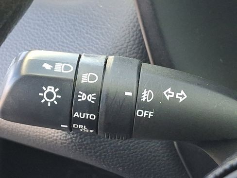 Certified 2021 Toyota RAV4 XLE image 26