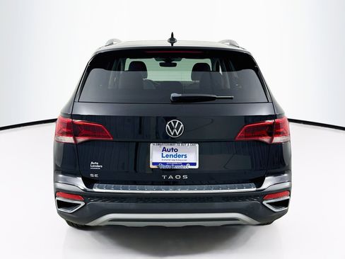 Used 2023 Volkswagen Taos SE image 6