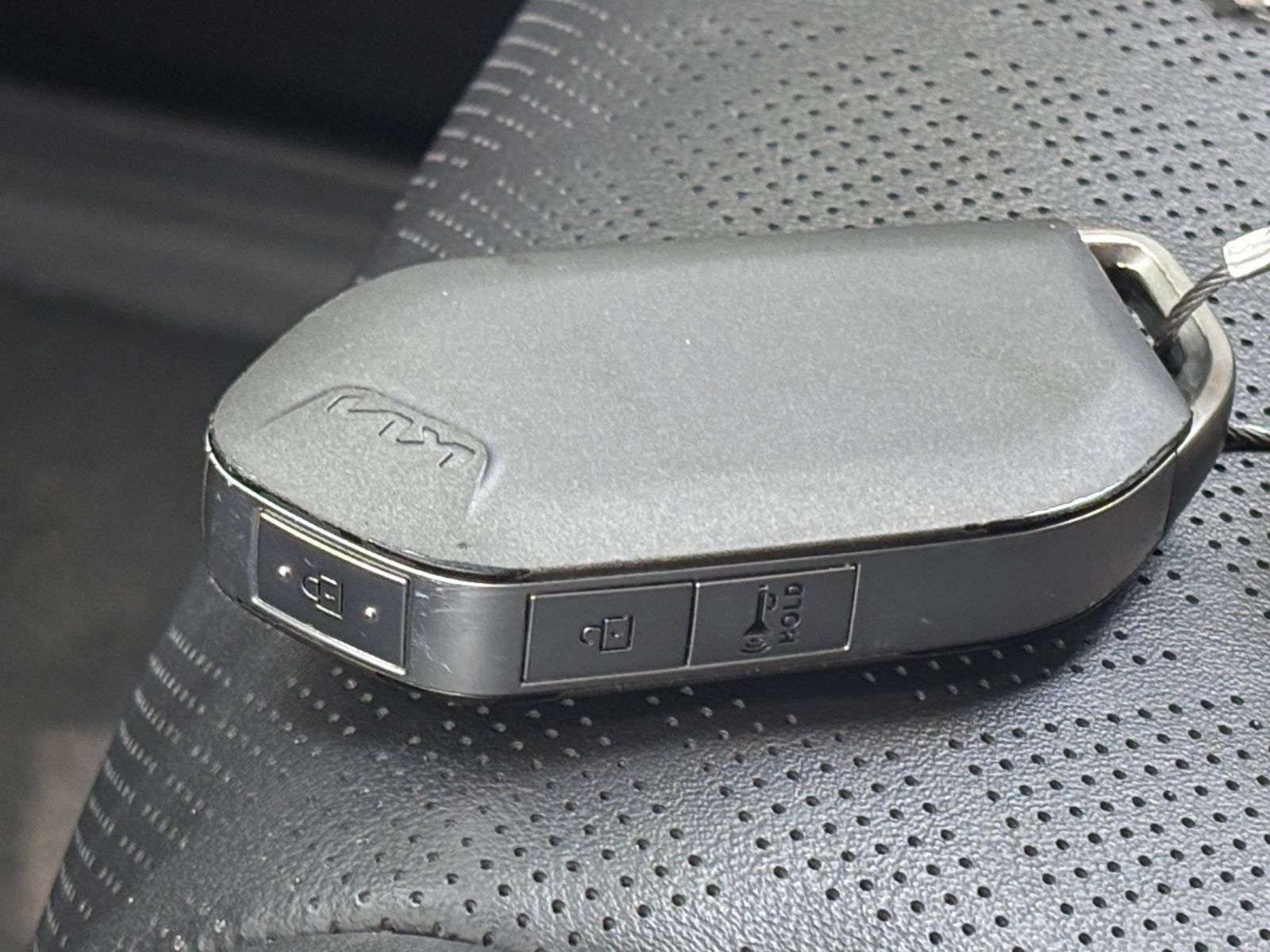 Used 2026 Kia Carnival FWD image 21