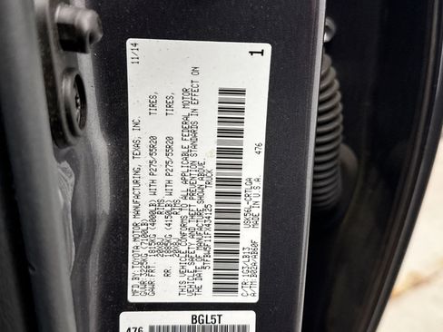Used 2015 Toyota Tundra Limited w/ Limited Premium Package AWD/4WD image 12