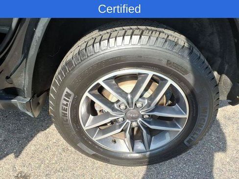 Certified 2019 Jeep Grand Cherokee Limited AWD/4WD image 14