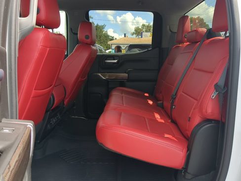 Used 2020 Chevrolet Silverado 1500 LT Trail Boss AWD/4WD image 14