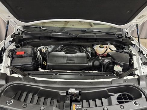 Used 2023 Chevrolet Suburban High Country w/ Advanced Technology Package image 36