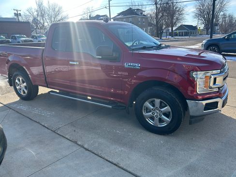 Used 2019 Ford F150 XLT w/ Equipment Group 302A Luxury image 5