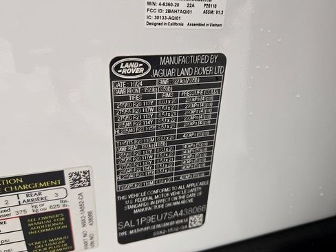 Certified 2025 Land Rover Range Rover Sport SE AWD/4WD image 27