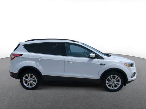 Used 2018 Ford Escape SE AWD/4WD image 9