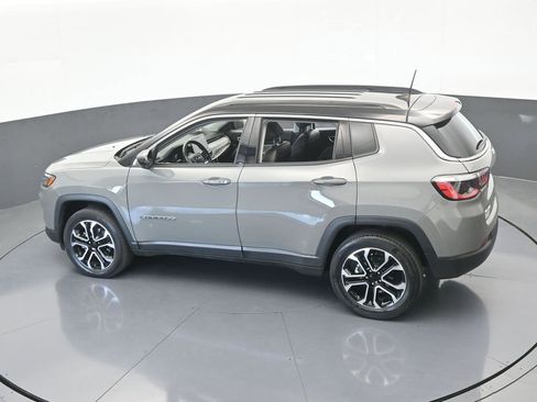 Used 2022 Jeep Compass Limited image 48