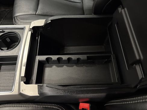 Used 2020 Ford F350 Lariat w/ Lariat Ultimate Package image 18