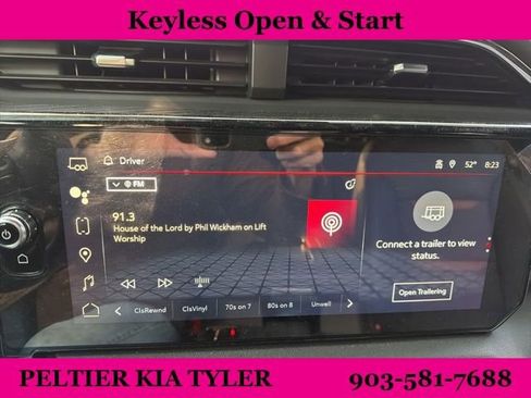 Used 2022 GMC Sierra 1500 AT4 w/ AT4 Preferred Package image 23