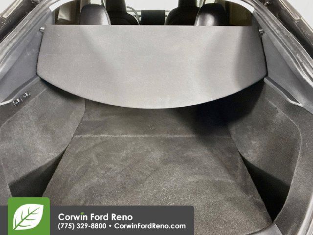 Used 2023 Tesla Model Y Performance AWD/4WD image 25
