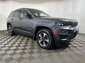 Used 2023 Jeep Grand Cherokee 4WD 4xe w/ Luxury Tech Group II video 2