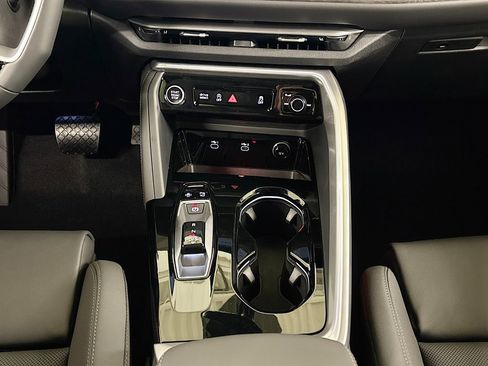 New 2025 Audi Q5 Premium Plus image 13