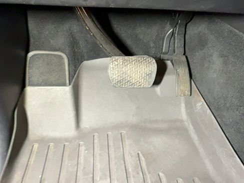 Used 2014 Mercedes-Benz GL 450 4MATIC image 48