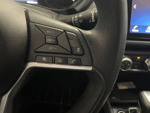 Certified 2023 Nissan Kicks SV FWD image 14