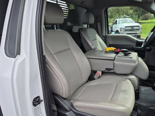 Used 2019 Ford F550 4x4 Regular Cab Super Duty image 25