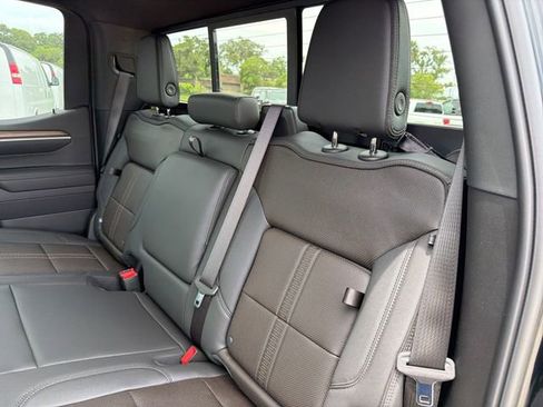 New 2026 Chevrolet Silverado 1500 High Country AWD/4WD image 28