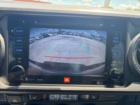Used 2019 Toyota Tacoma TRD Off-Road AWD/4WD image 35
