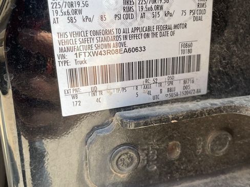 Used 2008 Ford F450 Lariat AWD/4WD image 9