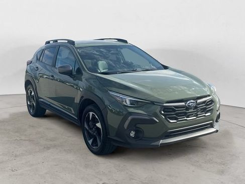 Used 2024 Subaru Crosstrek 2.5i Limited w/ Crosstrek Mirror Package AWD/4WD image 3
