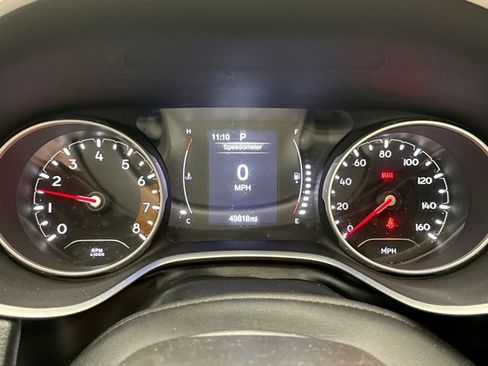 Used 2018 Jeep Compass Latitude w/ Cold Weather Group AWD/4WD image 13