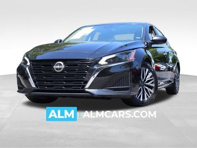 Used 2025 Nissan Altima 2.5 SV