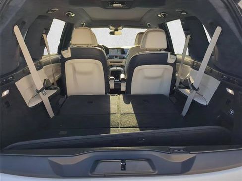 Used 2022 BMW X7 M50i AWD/4WD image 5