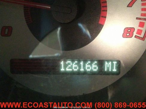 Used 2007 Pontiac Solstice Convertible w/ Premium Package image 12