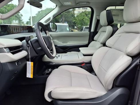 New 2026 Lincoln Navigator Reserve AWD/4WD image 7