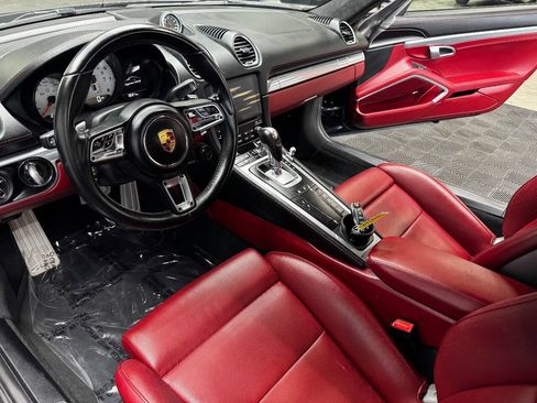 Used 2018 Porsche 718 Cayman GTS image 30