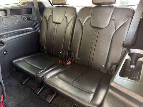 Used 2024 Kia Sorento S w/ Panoramic Sunroof Package FWD image 31