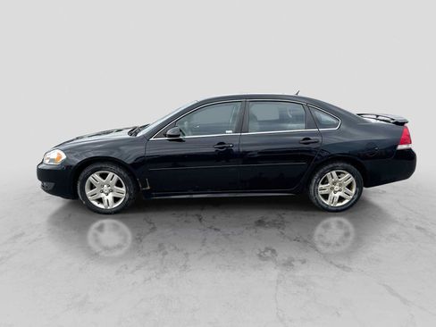 Used 2011 Chevrolet Impala LT FWD image 3