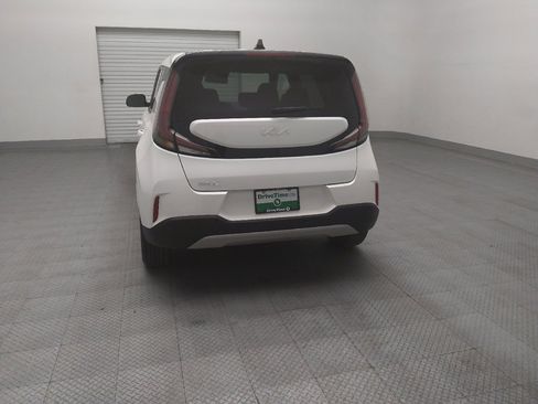 Used 2025 Kia Soul LX w/ LX Technology Package image 6