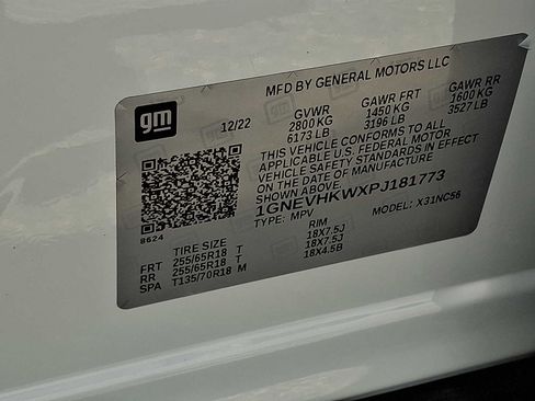 Used 2023 Chevrolet Traverse LT w/ LPO, Floor Liner Package AWD/4WD image 26