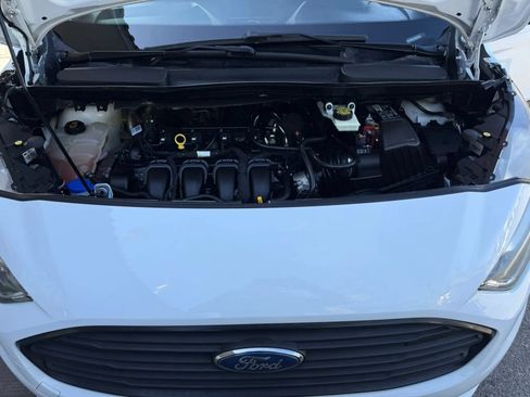 Used 2019 Ford Transit Connect XLT FWD image 32