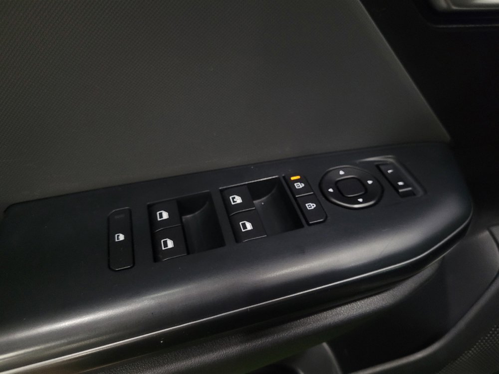 Used 2025 Kia K4 FWD image 27