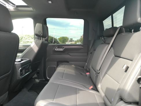 Certified 2025 Chevrolet Silverado 2500 LTZ w/ Trail Boss Package AWD/4WD image 12