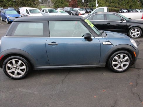 Used 2010 MINI Cooper S image 2