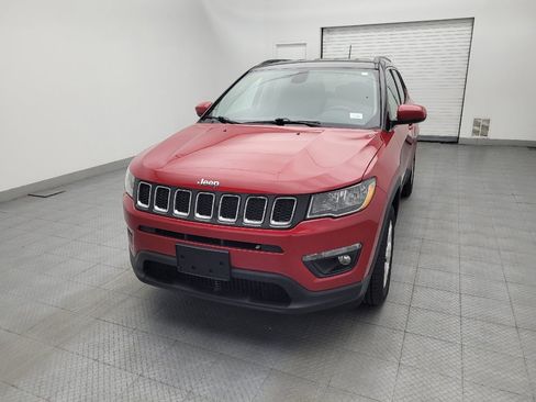 Used 2018 Jeep Compass Latitude w/ Popular Equipment Group FWD image 15
