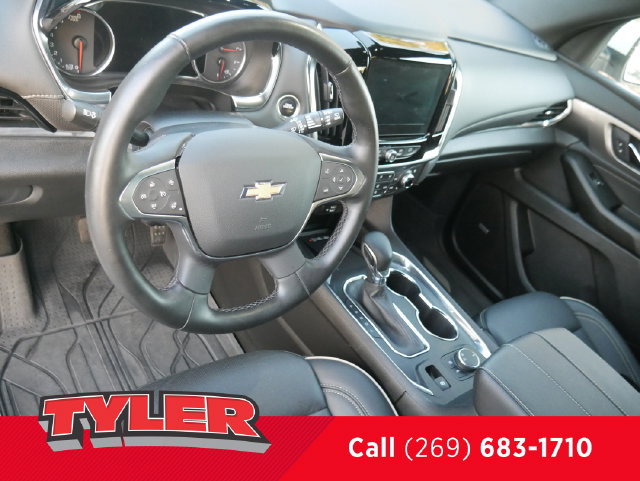 Used 2023 Chevrolet Traverse Premier w/ LPO, Floor Liner Package FWD image 34